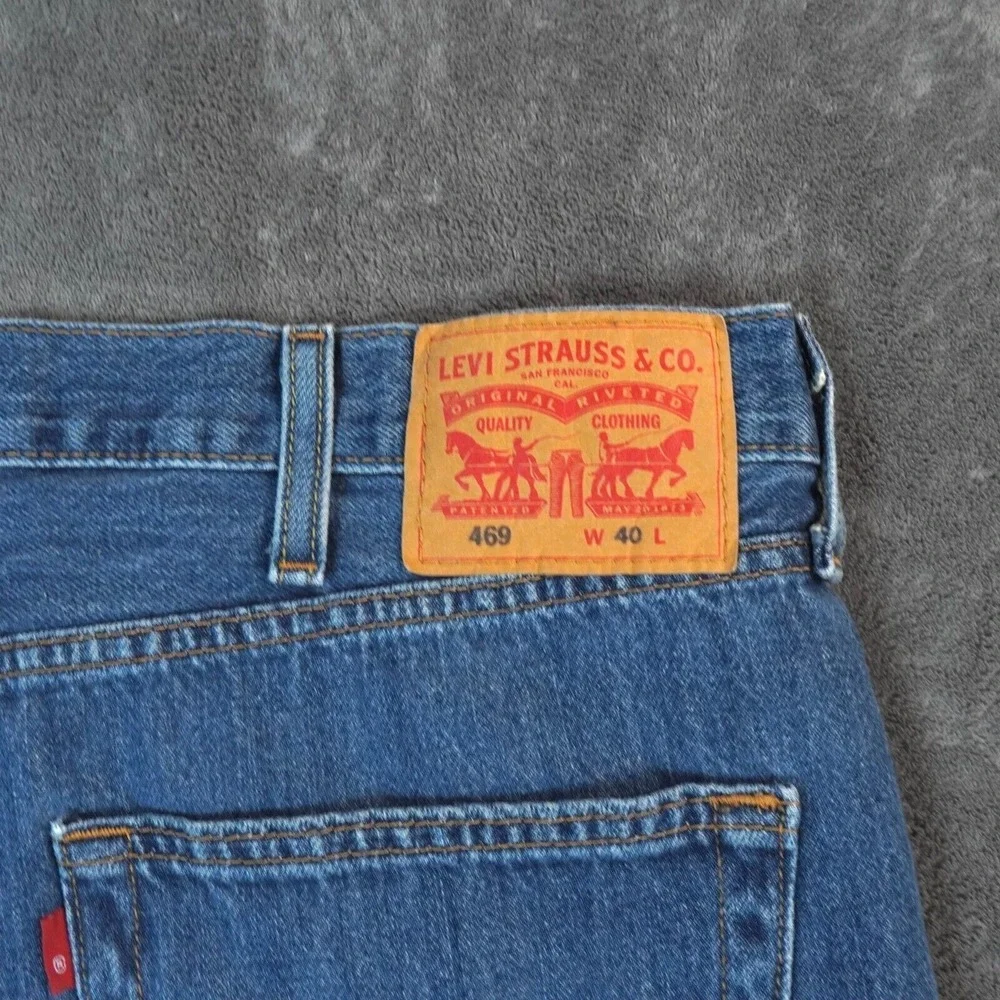 Levis 469 Shorts Mens 40 Blue Casual Denim Y2K Baggy Fit 40x11 Medium Wash Beach